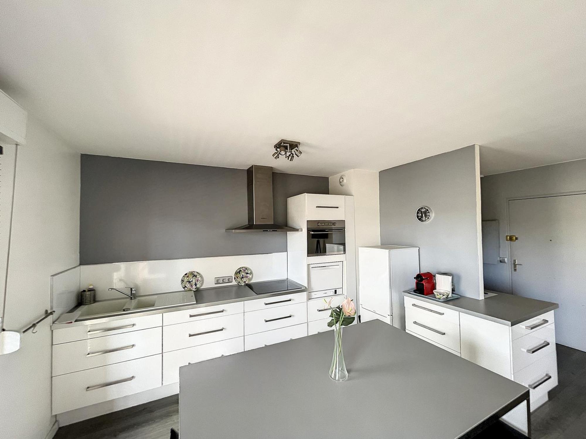 City & Cosy, Lyon Charcot- Wifi - Lave Linge - Balcon - Parking Buitenkant foto
